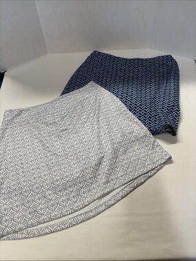 Pack of 2 Women's Mini Skorts - Navy Pattern & Light Gray Geometric